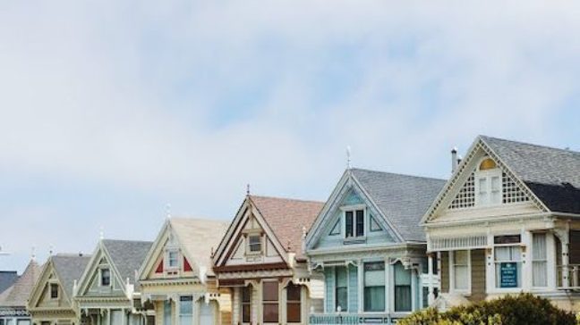 corona1-648x364-c-default