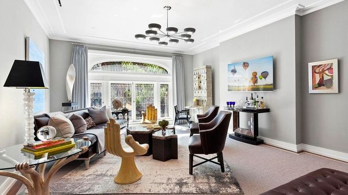 79f4c05b0d3847231083d395c7bf4773w-c0xd-w685_h860_q80